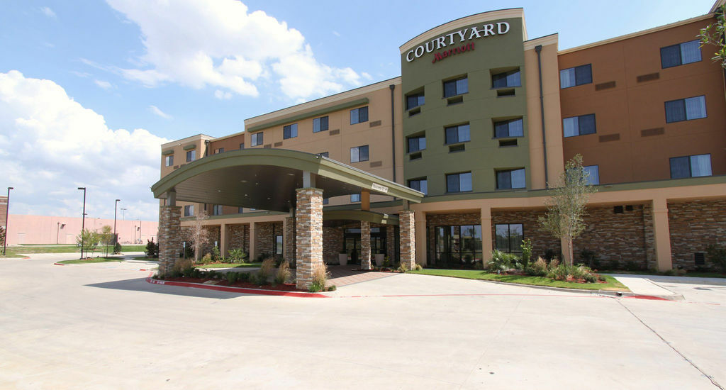 Courtyard Fort Worth West At Cityview Dış mekan fotoğraf